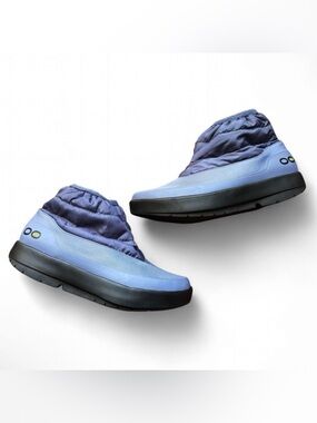 Oofos OOmg Bootie Women's Recovery Shoes Ankle Blue Size 8- 8.5 Comfort EUC